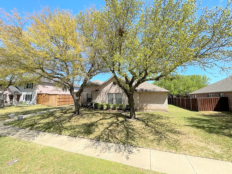 6410 Nottoway Ct — Photo 5