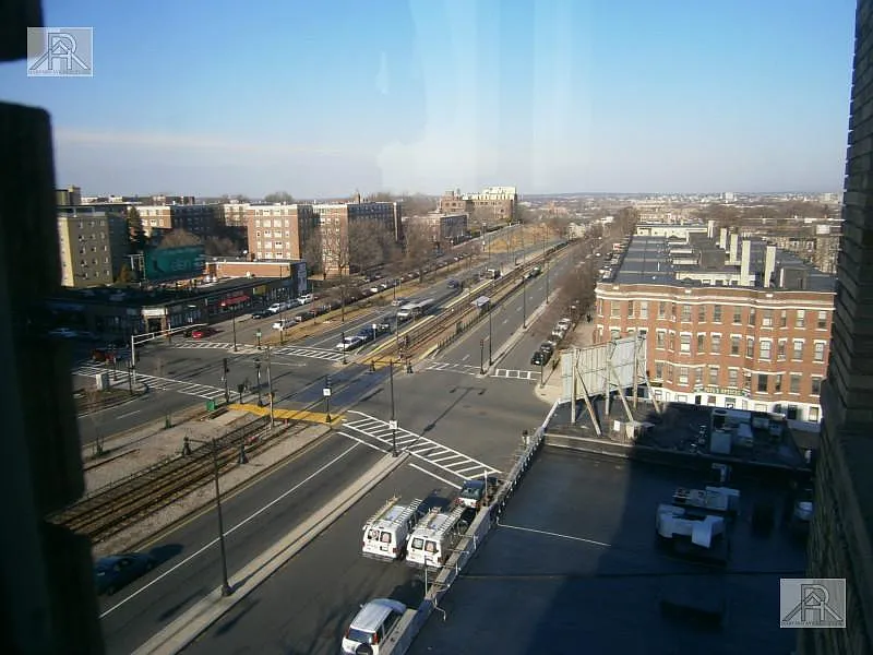 1 bed, 1.0 bath, $2,275 — Photo 4