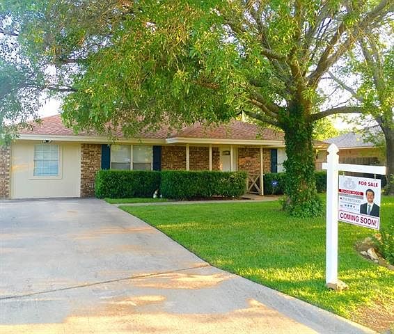 1st image of 212 Southside Dr