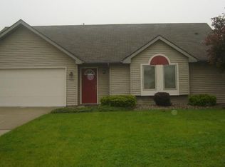 1409 Autumn Ln, Auburn, IN