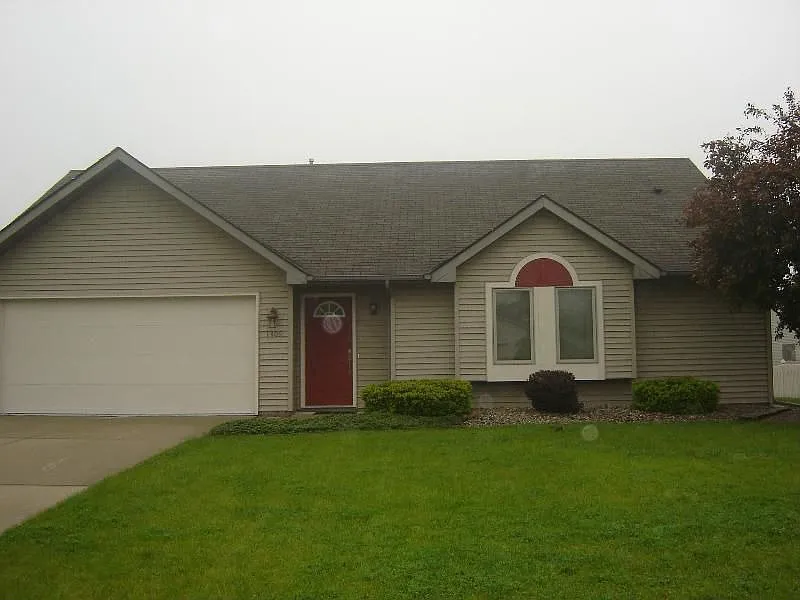 1409 Autumn Ln photo 1