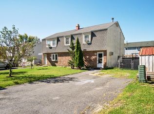 56 Adelaide Ave #1, Methuen, MA 01844