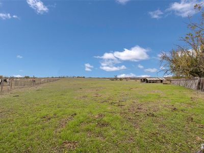 950 Foxtrot Rd, Lorena, TX, 76655