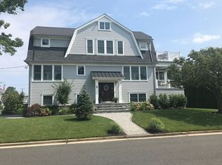 76 S McClellan Ave, Manasquan, NJ 08736