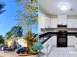 1608 Township Cir, Raleigh, NC 27609