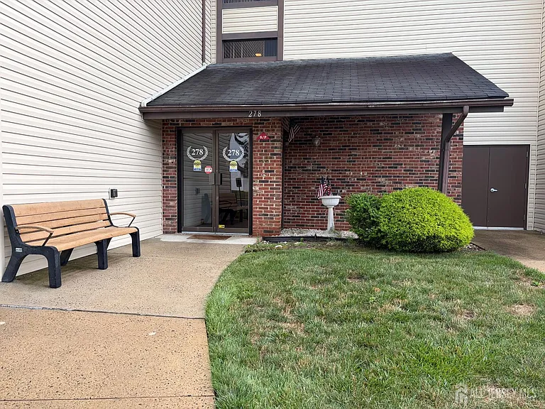 278 Crosse Dr #2G — Photo 4