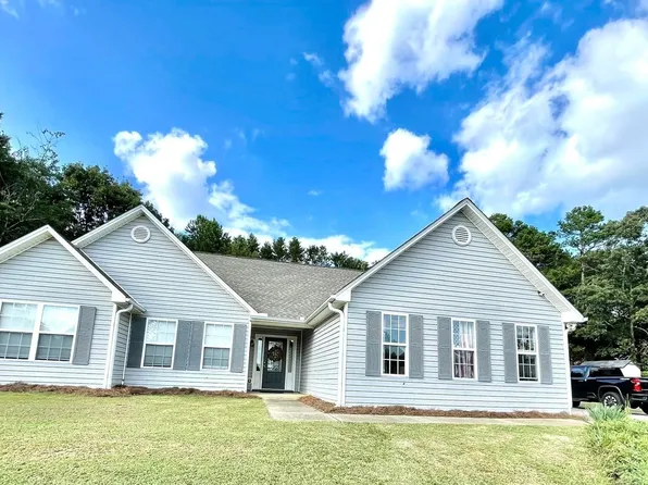 7035 Ridge Way, Gainesville, GA 30506