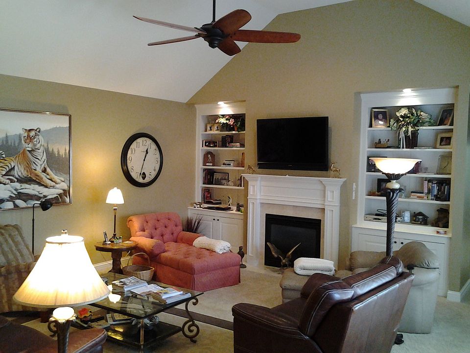 1st image of 10380 Saint Andrews Ct