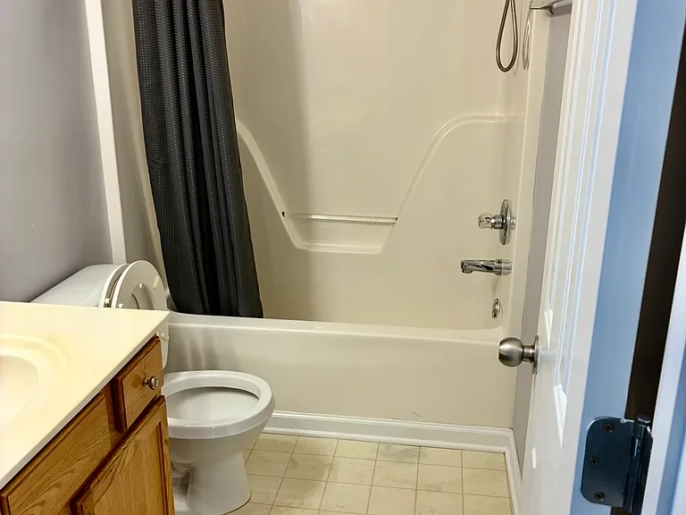 1430 Amal Dr — Photo 16