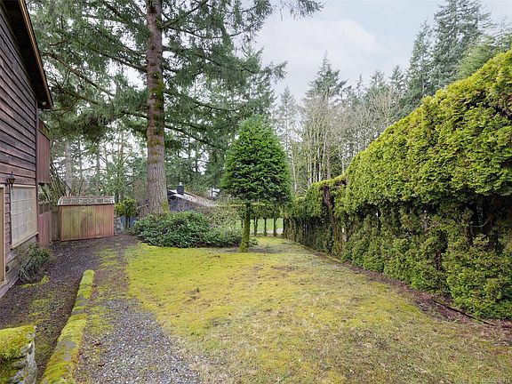 5th image of 913 Gade Rd