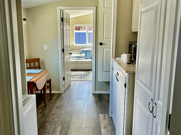1511 L Ave — Photo 20