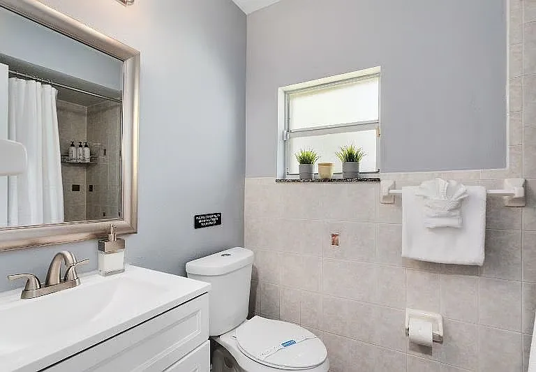 2616 S Crystal Lake Dr #C — Photo 9