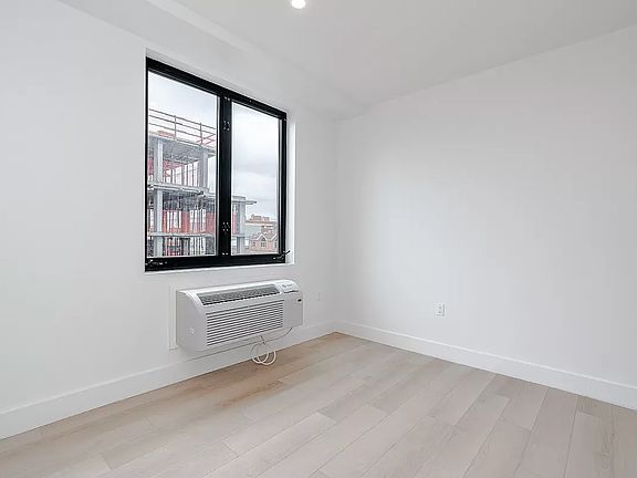 4th image of 38-02 Broadway Unit 3F