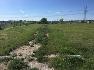 5821 Black Springs Ln, Joshua, TX 76058