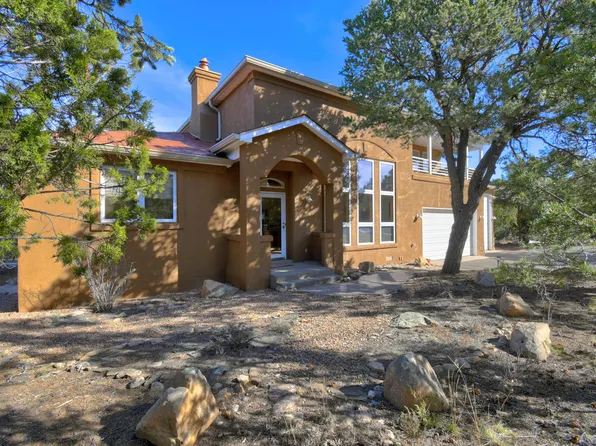 5 Snaffel Pl, Tijeras, NM 87059