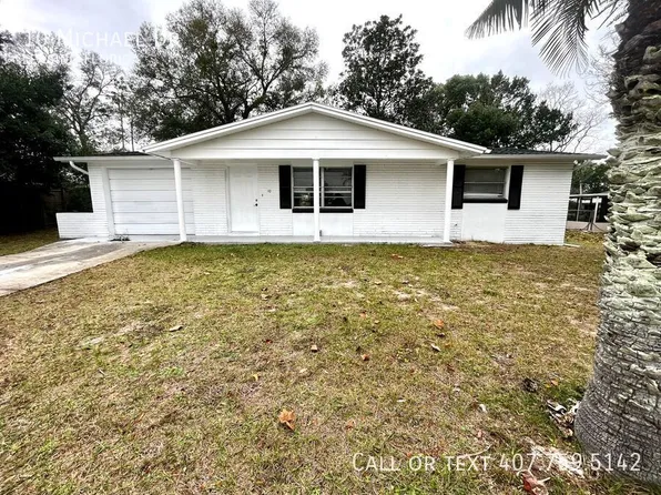 10 Michael Dr, Beverly Hills, FL 34465