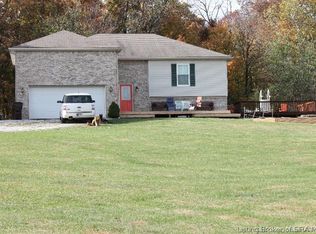 11637 S Priddy Rd, Pekin, IN 47165