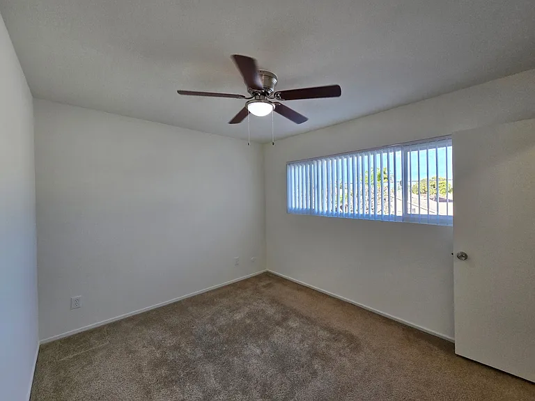 25247 Bigelow Rd #4 — Photo 10