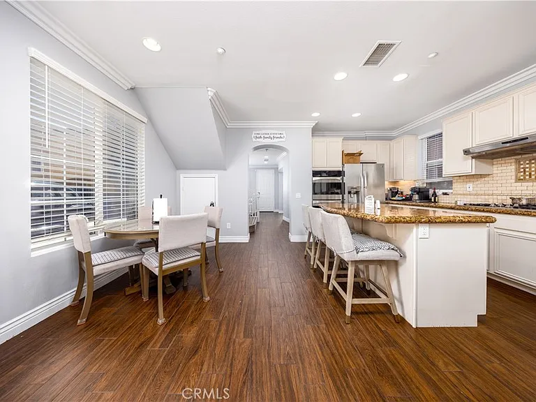 5457 Martingale Way — Photo 13