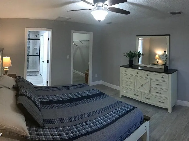 360 Desoto Pkwy — Photo 10
