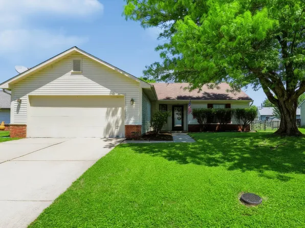 7229 Muirfield Pl, Indianapolis, IN 46237