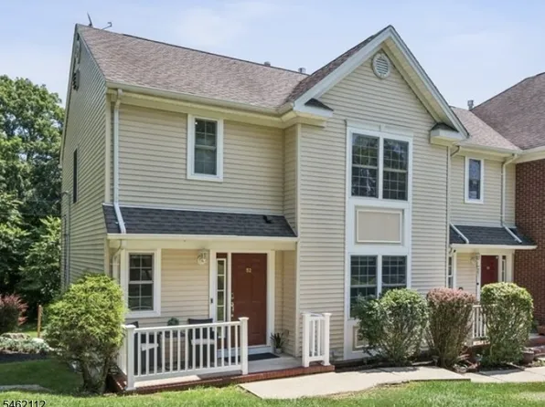 52 Henry Ct, Mount Arlington Boro, NJ 07856
