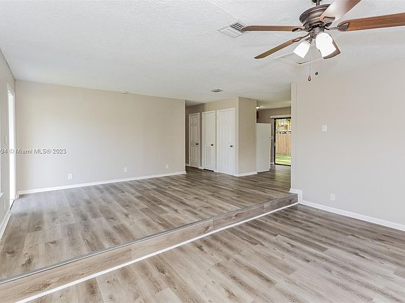 5th image of 8211 SW 7th Ct