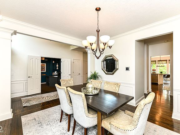 4th image of 11834 Gray Eagle Dr
