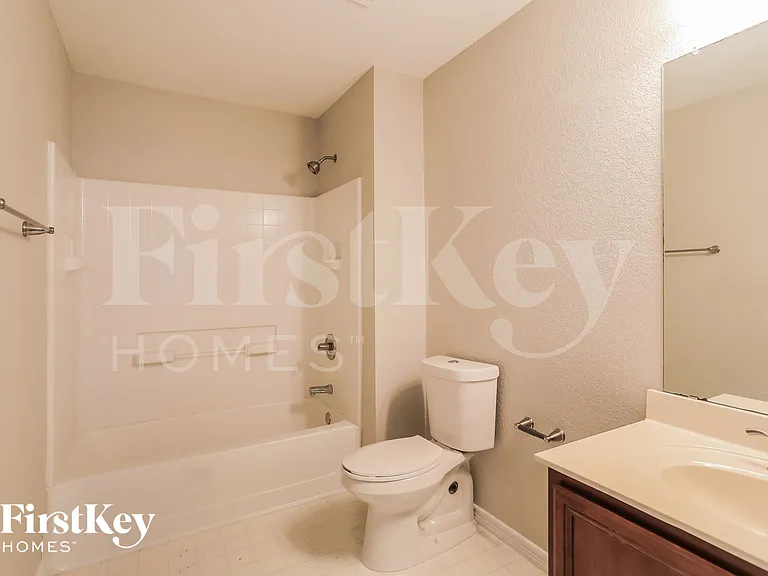 3905 Mantis St — Photo 15