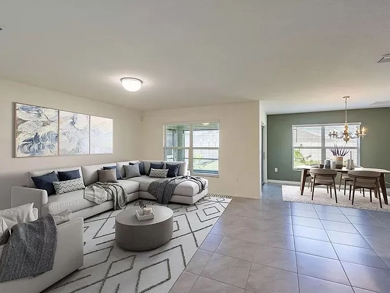 16709 Parker River St — Photo 4