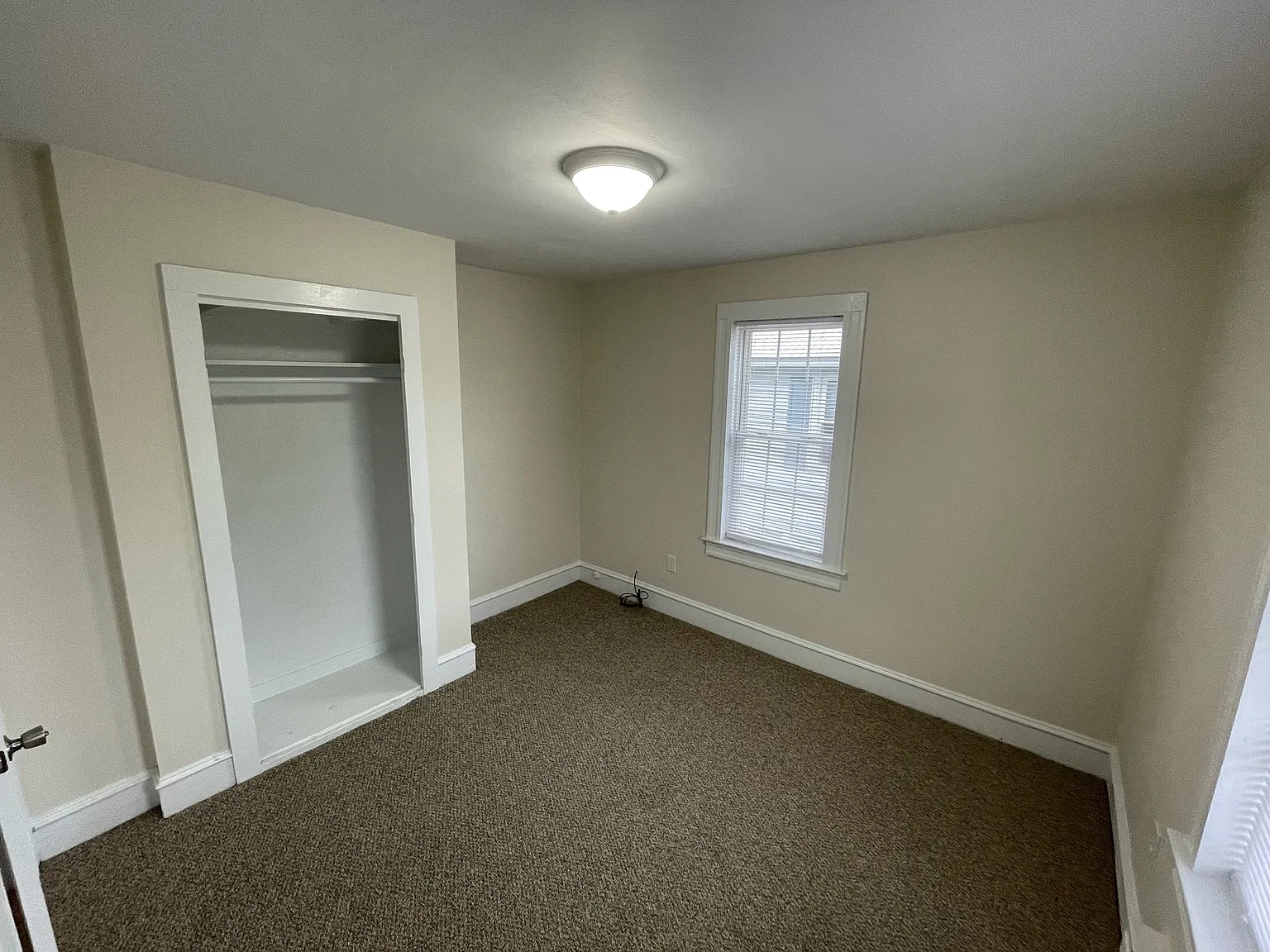 2 bed, 850 sqft, $975 — Photo 4