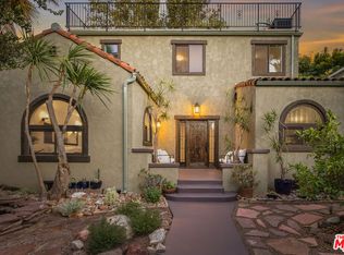 686 San Juan Ave, Venice, CA 90291