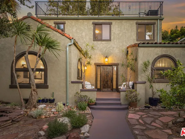 686 San Juan Ave, Venice, CA 90291
