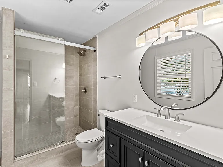118 Revere Dr — Photo 12