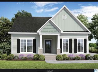 7070 Meadow Way Ln, Owens Cross Roads, AL 35763