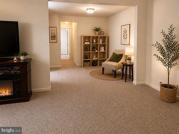3rd image of 8316 Tobin Rd APT 33
