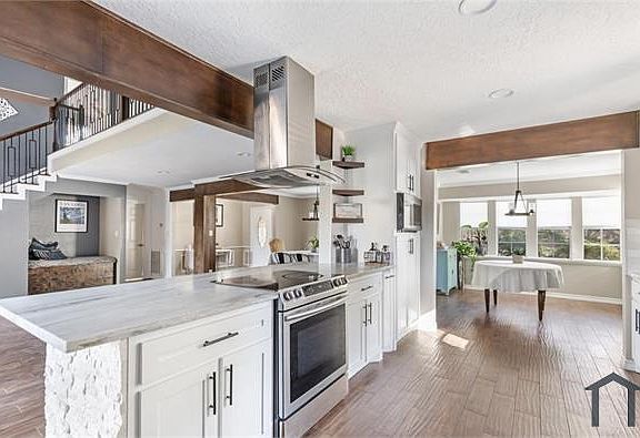 4th image of 20307 Pinehurst Trail Dr