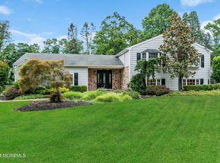 2 Village Ln, Colts Neck, NJ 07722