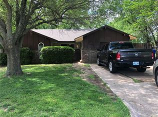 1303 Tenkiller Ln, Norman, OK 73071