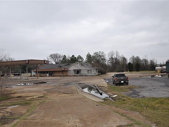 5th image of 5215 S Macarthur Dr