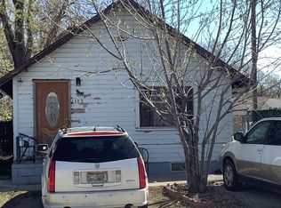 1117 N Greenwich St, Grand Island, NE 68801
