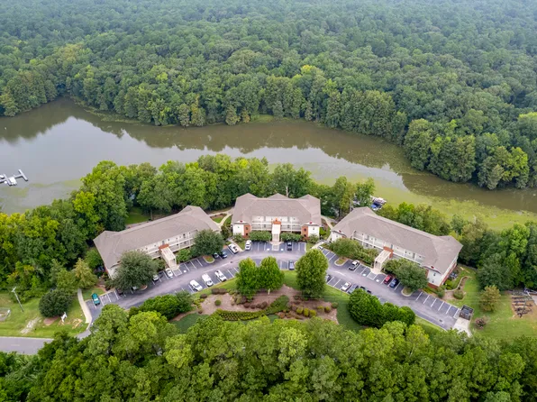 103 Ballard Ln, Santee, SC 29142