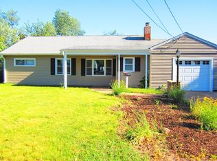 58 Green Manor Rd, Manchester, CT 06042