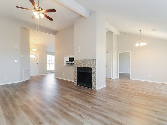 3rd image of 6503 Rockland Dr
