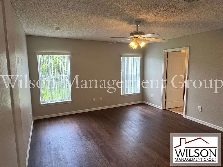 4944 Waterside Pointe Cir — Photo 15