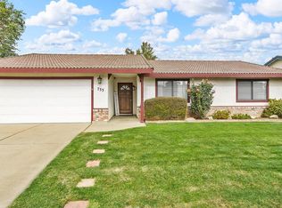 733 Cimmaron Ct, Galt, CA 95632