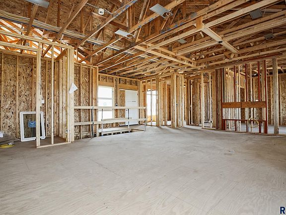 3rd image of 520 Highland St