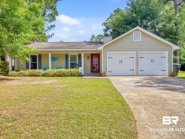 110 Cherryhill Dr, Daphne, AL 36526