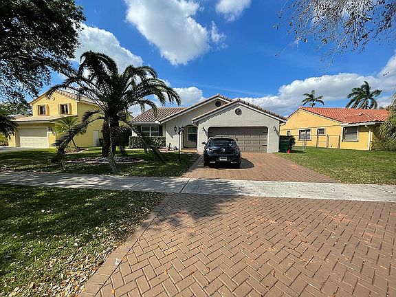2nd image of 6265 Hawkes Bluff Ave