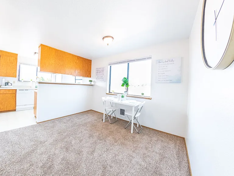 3601 & 3609 I St NE — Photo 53